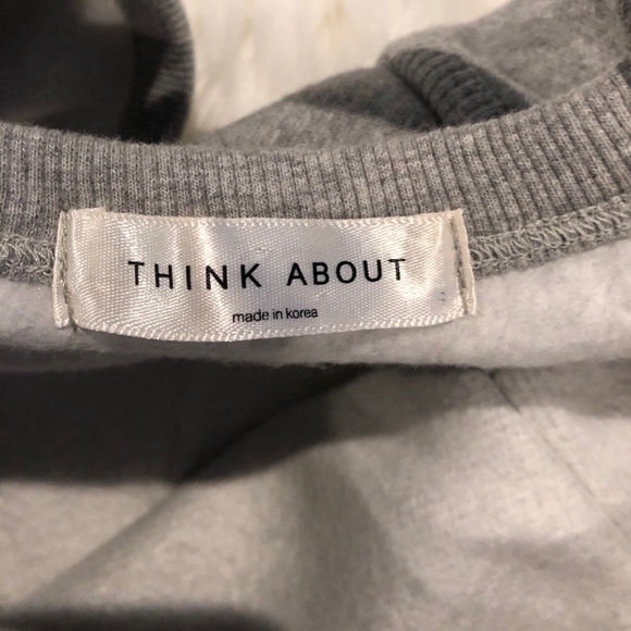 Think About Gray Beaded Detail Size XS Long Sleeve - Picture 2 of 14